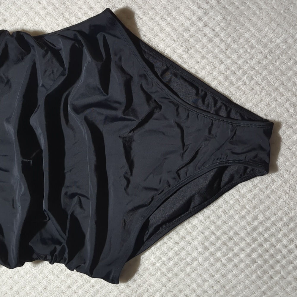 Cupshe Black Backless Tummy Control One Piece Swimsuit - Picture 5 of 10
